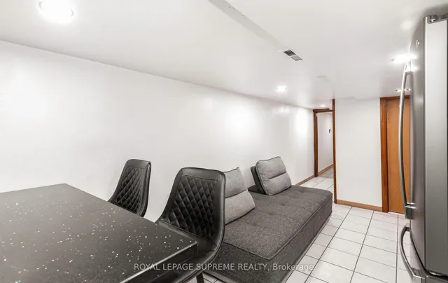 Additional image 26 of 59 Guestville Ave