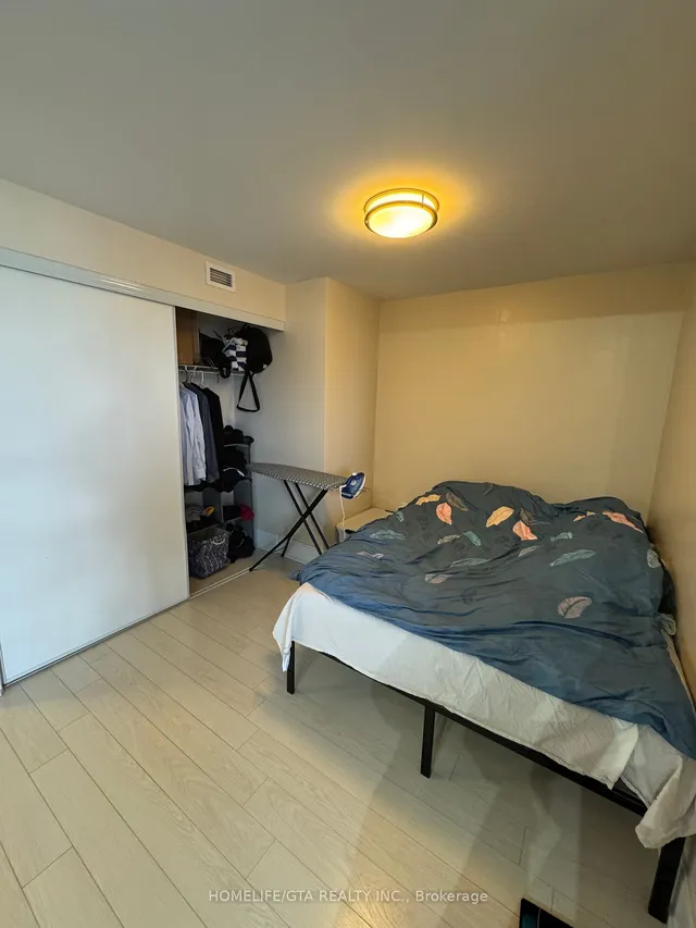 Additional image 12 of 560 Front St Unit 1027