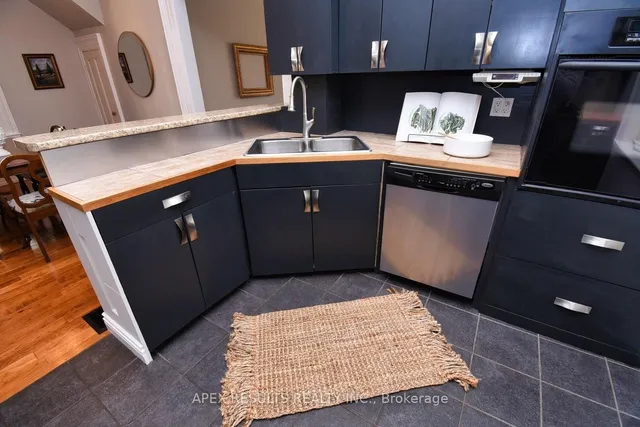 Additional image 14 of 332 KING St