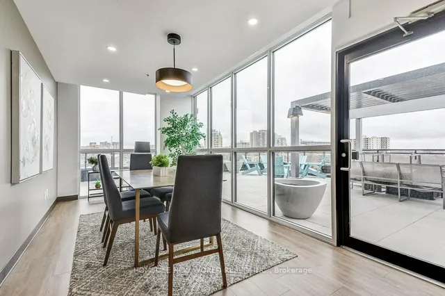 Additional image 29 of 60 Charles St Unit 1802