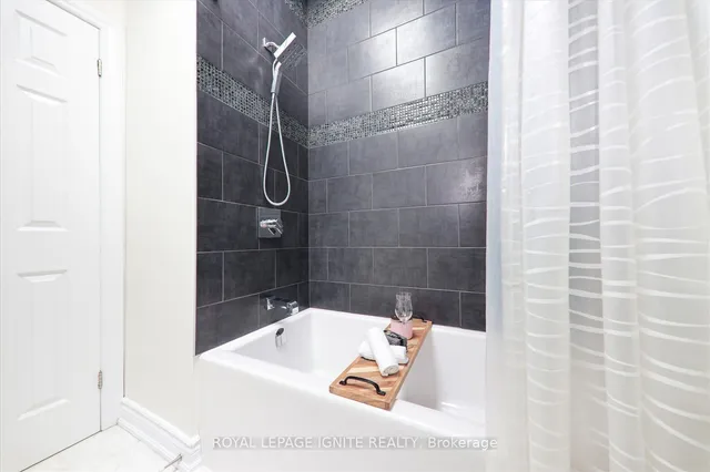 Additional image 25 of 3311 Nadine Cres