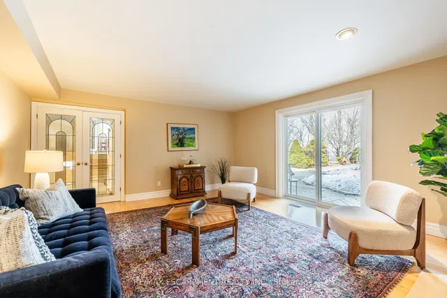 Additional image 9 of 887 MONTGOMERY Dr