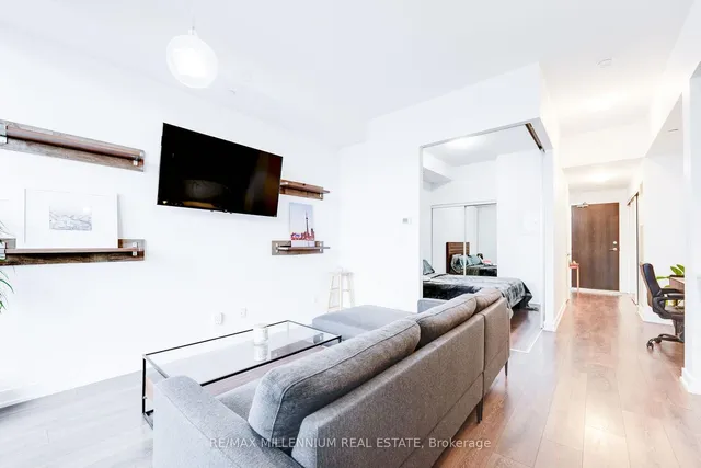 Additional image 8 of 50 Bruyers Mews Unit 710