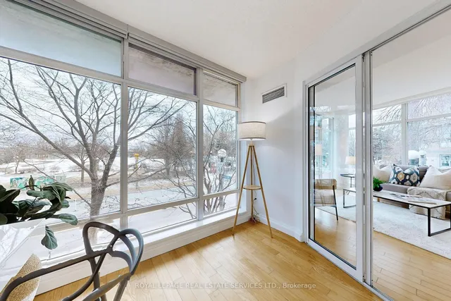 Additional image 15 of 650 Queens Quay Unit 216