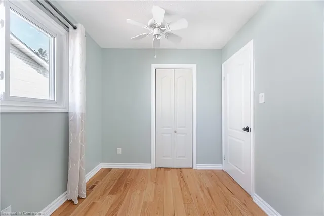 Additional image 23 of 35 Baycrest Dr