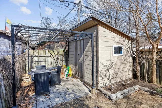 Additional image 37 of 536 Glebeholme Blvd