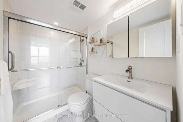 Additional image 18 of 2055 UPPER MIDDLE Rd Unit 808