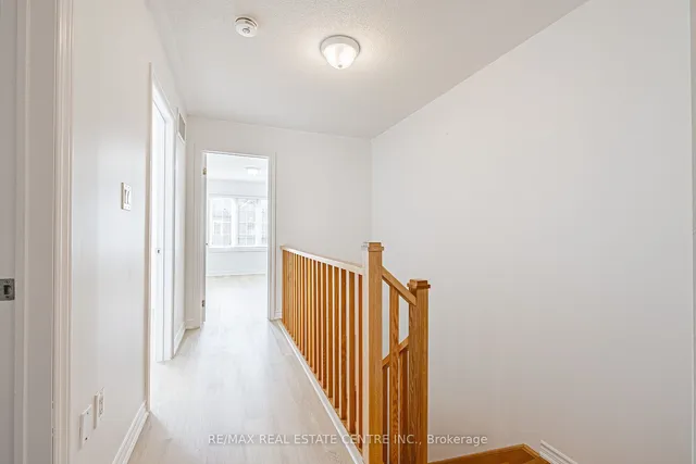 Additional image 24 of 13 Sail Rd