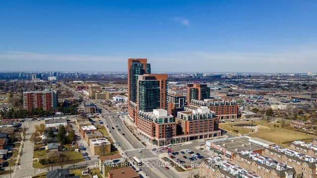 Additional image 26 of 800 Lawrence Ave Unit 1014