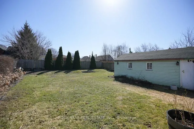 Additional image 39 of 405 Upper Wentworth St