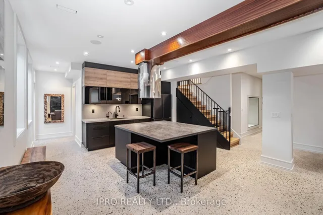 Additional image 39 of 85 Kingsway Cres