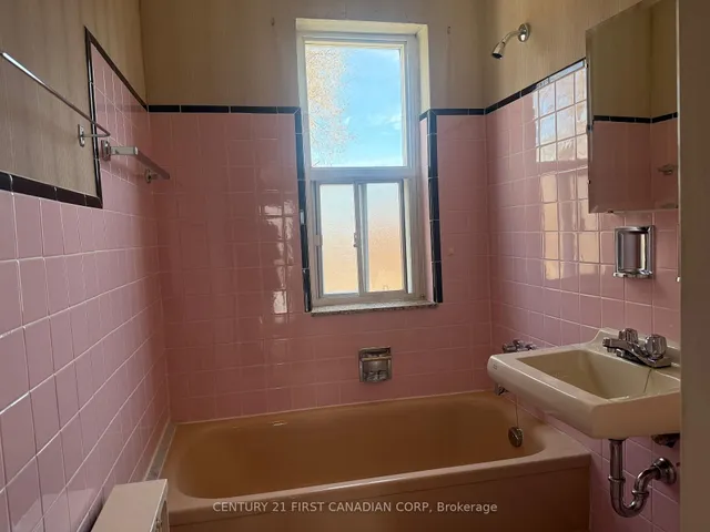 Additional image 7 of 25 Windermere Ave