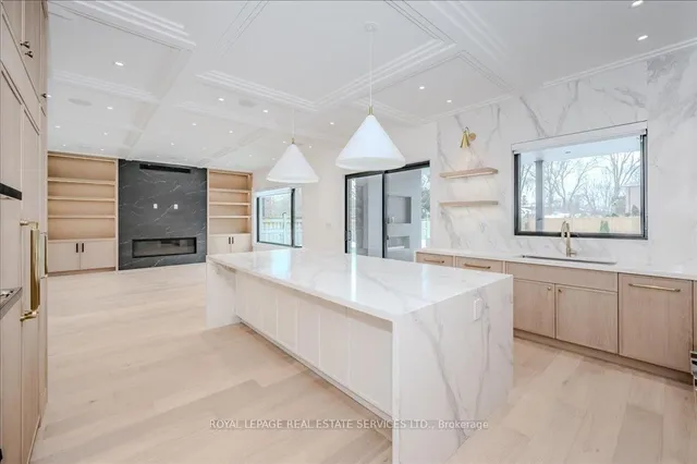 Additional image 14 of 208 Shaver Ave