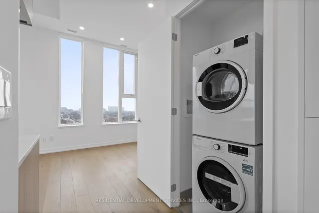 Additional image 27 of 3100 Keele St Unit 1203