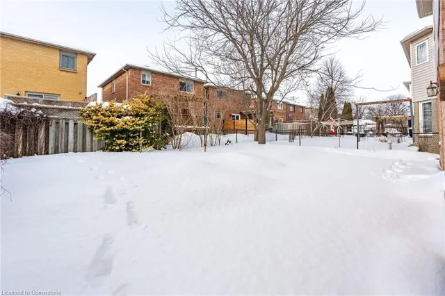 Additional image 34 of 13 Waterwheel Cres