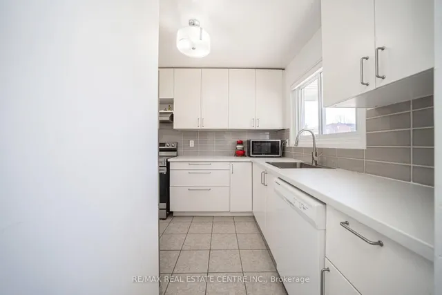 Additional image 22 of 24 Jackman Dr