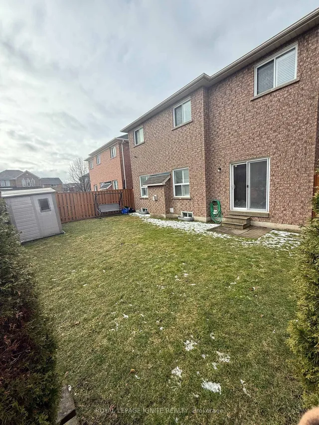 Additional image 50 of 321 Queen Mary Dr