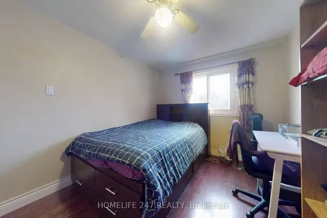 Additional image 25 of 38 Deanscroft Sq