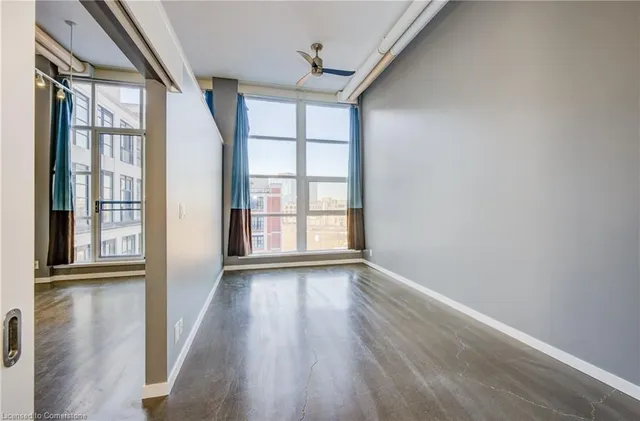 Additional image 9 of 404 King St Unit 526