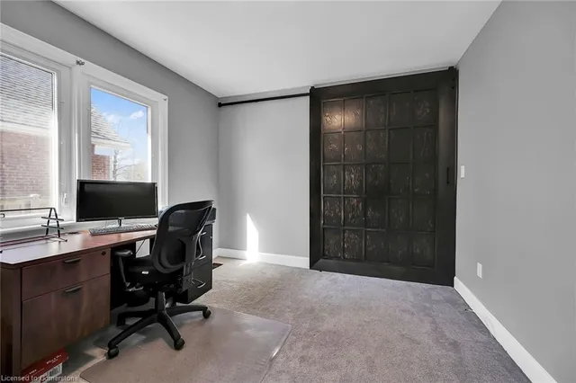 Additional image 16 of 125 Erin Ave