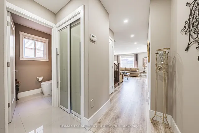 Additional image 6 of 103 Broughton Ave