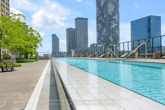 1 The Esplanade Dr Unit 304