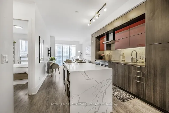 Additional image 5 of 300 Front St Unit 2807