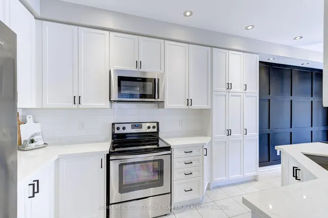 Additional image 11 of 37 Coastline Dr