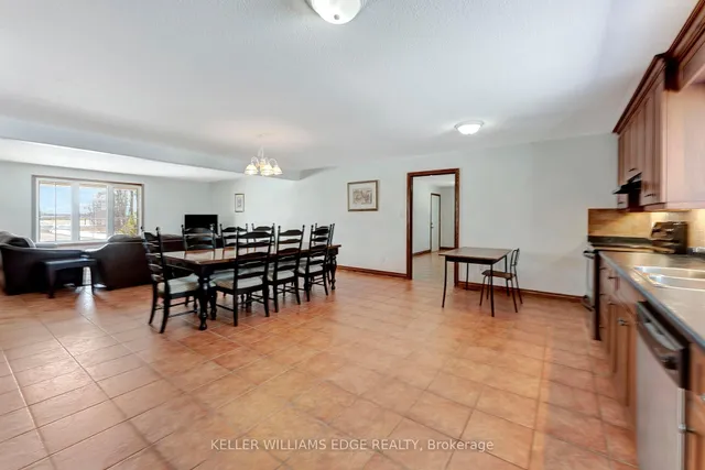 Additional image 10 of 949 Highland Rd