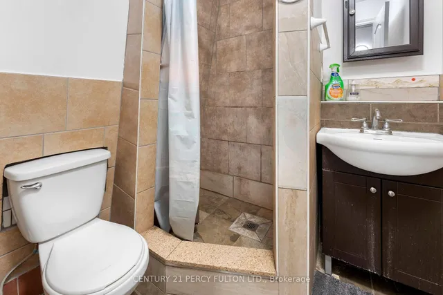 Additional image 30 of 47 Grange Ave