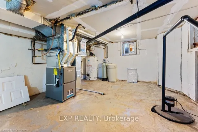 Additional image 33 of 85 Chestnut St