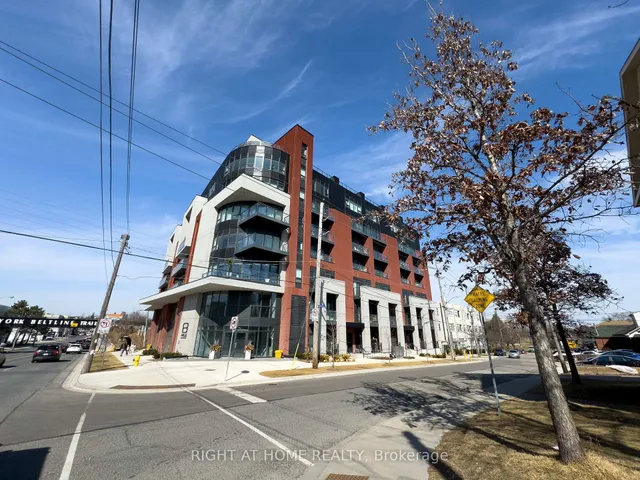 Additional image 38 of 2433 Dufferin St Unit 211