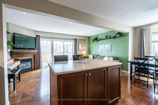 Additional image 10 of 515 Beaumont Cres