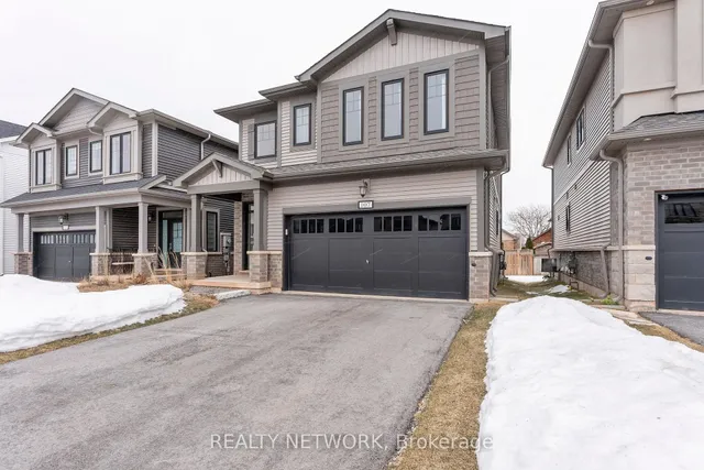 107 Starfire Cres