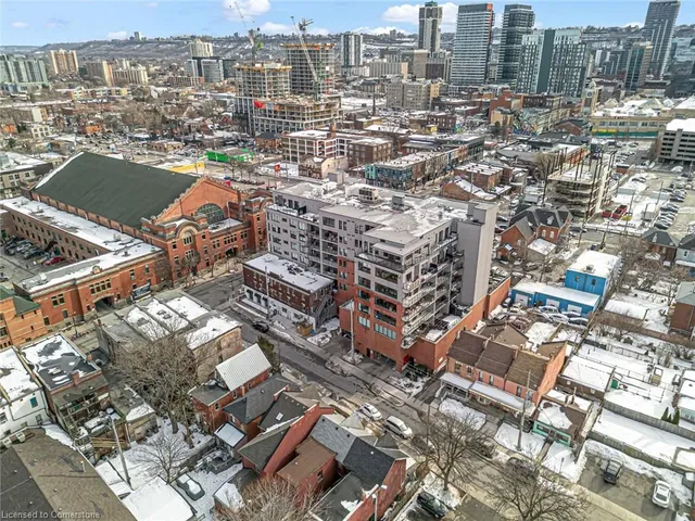 Additional image 4 of 181 James St Unit 306
