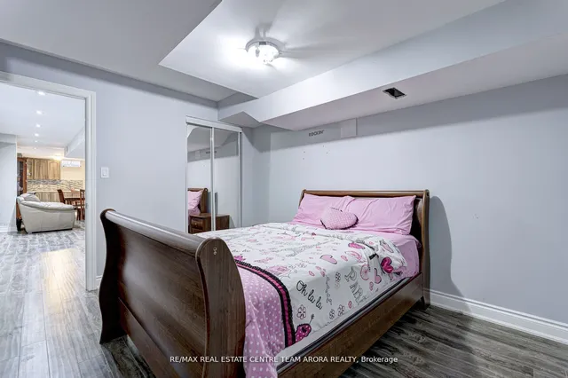 Additional image 38 of 27 Monkton Circ