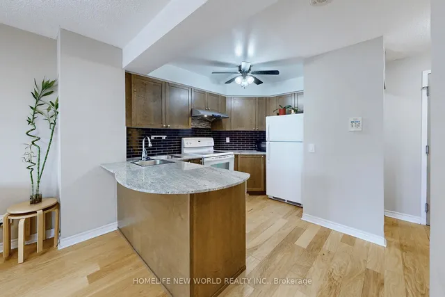 Additional image 10 of 763 Bay St Unit 2301