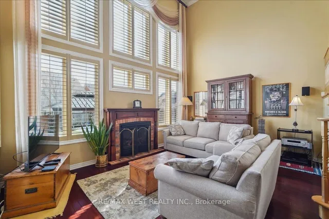 Additional image 7 of 912 John Watt Blvd