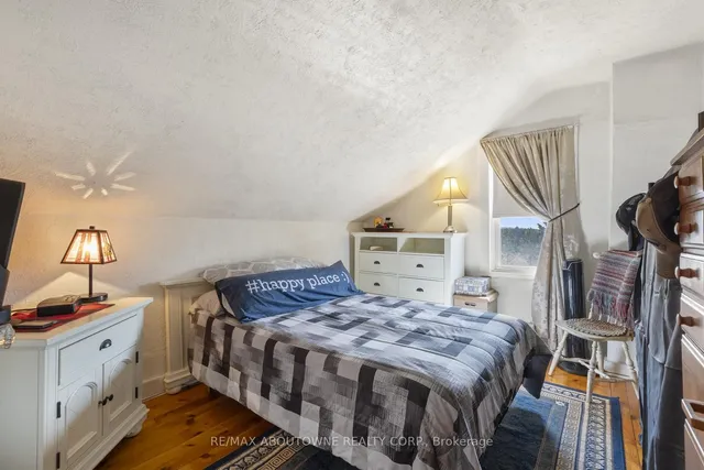 Additional image 18 of 11011 Guelph Line