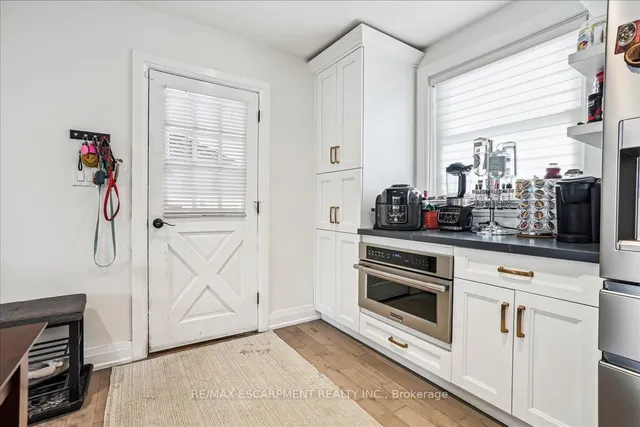 Additional image 7 of 2285 Sunnydale Dr