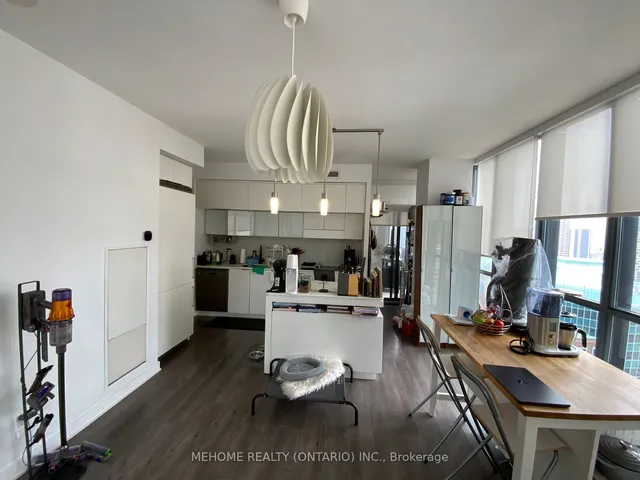 Additional image 15 of 110 Charles St Unit 2103