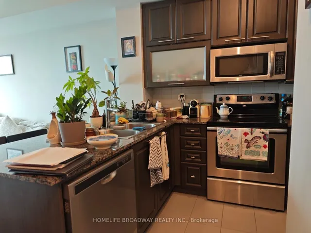 Additional image 6 of 500 Sherbourne St Unit 2007