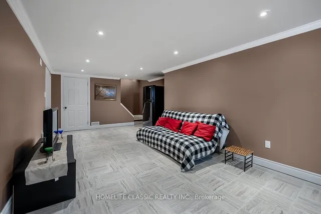 Additional image 32 of 62 Terrace Dr