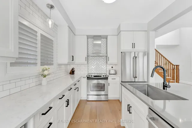 Additional image 12 of 209 JOHN FREDERICK Dr