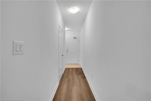 Additional image 4 of 460 Dundas St Unit 122