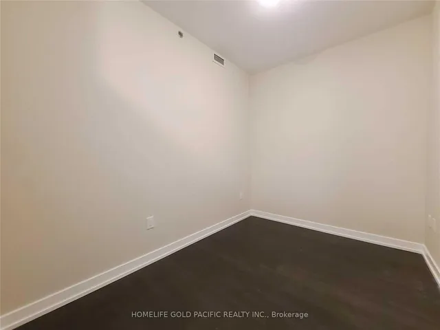 Additional image 9 of 426 University Ave Unit 1001