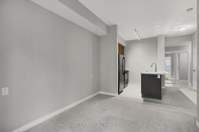 Additional image 15 of 85 Robinson St Unit 702