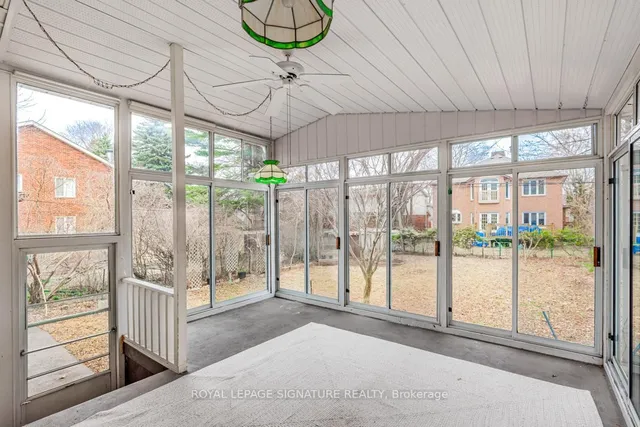 Additional image 30 of 261 Hollywood Ave