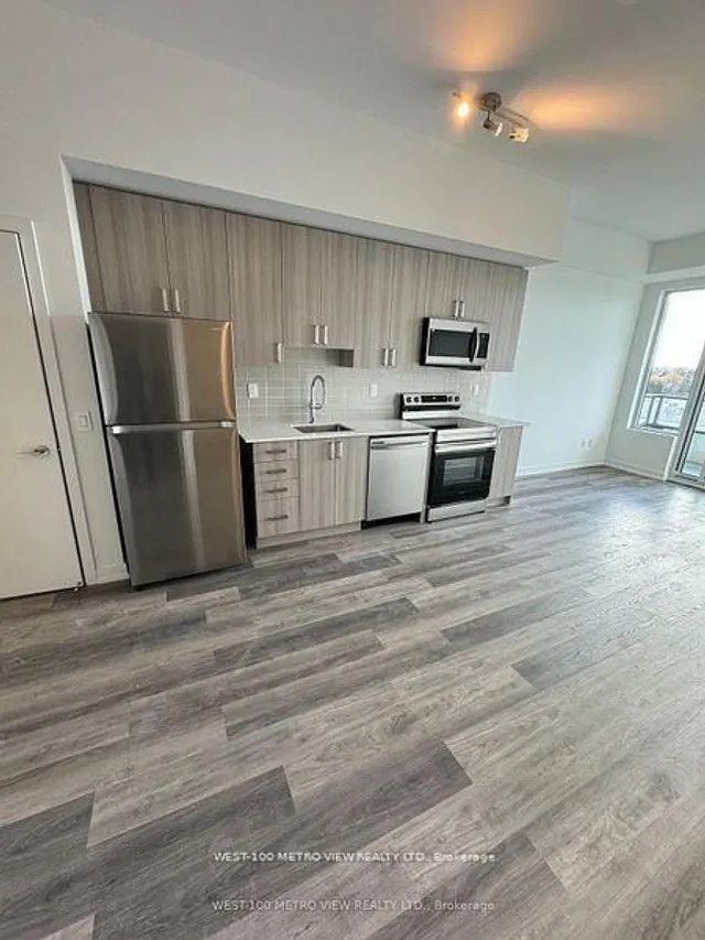 Additional image 3 of 859 The Queensway N/A Unit 710