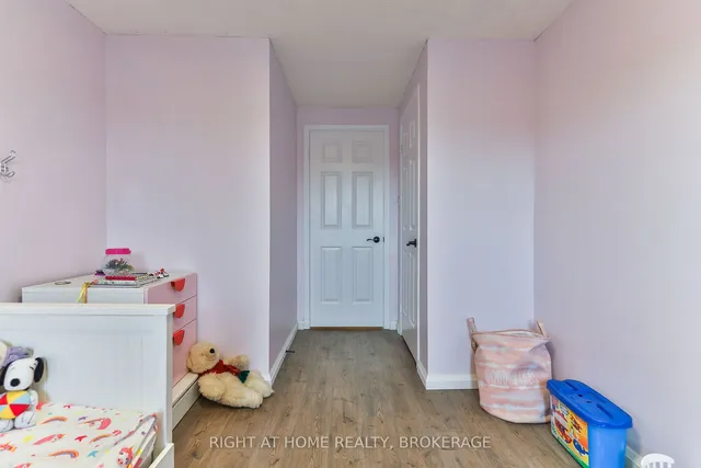 Additional image 26 of 2 Desantis Crt